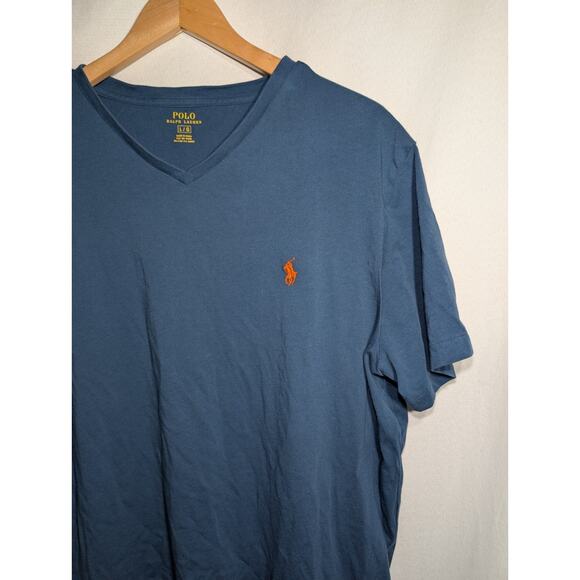 Polo Ralph Lauren Mens T-Shirt Size L V-Neck Blue Short Sleeve Pony Logo staple - Picture 2 of 7